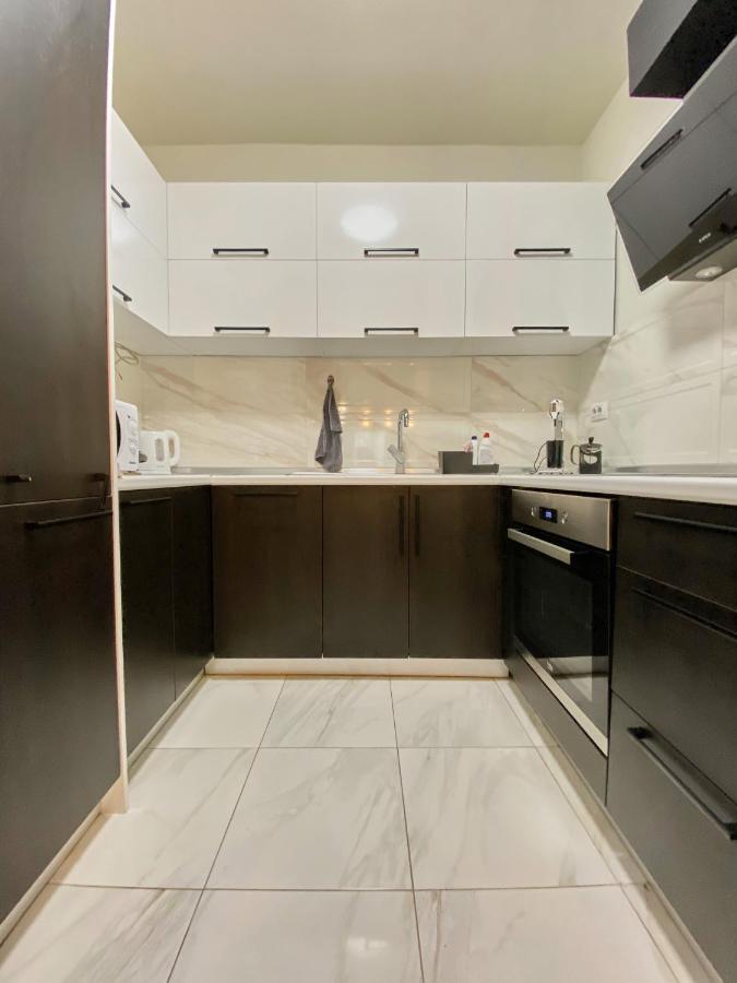 Stylish Apartment, Skopje Centre - Private Parking - Panoramic Views Zewnętrze zdjęcie