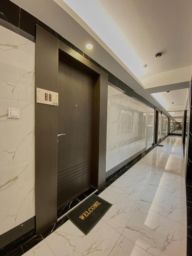 Stylish Apartment, Skopje Centre - Private Parking - Panoramic Views Zewnętrze zdjęcie