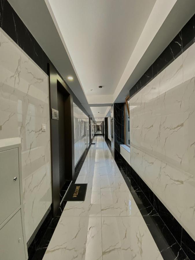 Stylish Apartment, Skopje Centre - Private Parking - Panoramic Views Zewnętrze zdjęcie