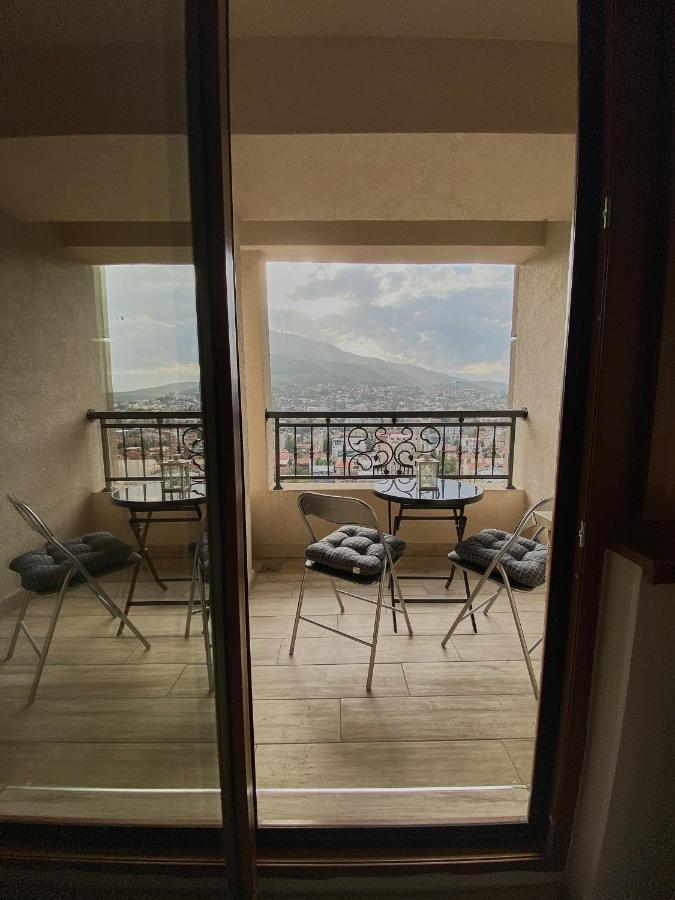 Stylish Apartment, Skopje Centre - Private Parking - Panoramic Views Zewnętrze zdjęcie