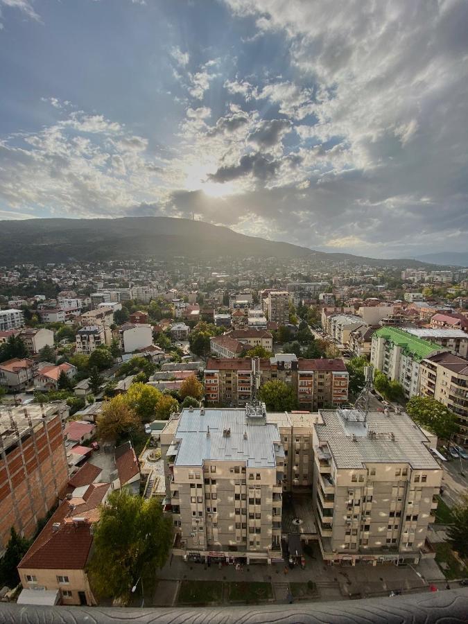 Stylish Apartment, Skopje Centre - Private Parking - Panoramic Views Zewnętrze zdjęcie
