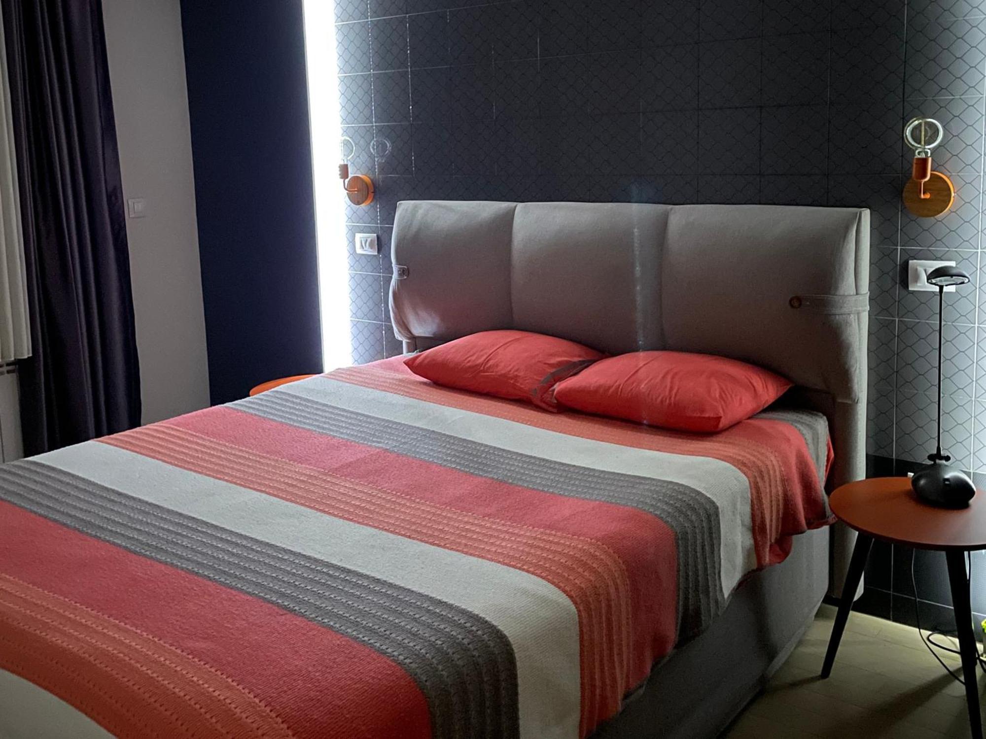 Stylish Apartment, Skopje Centre - Private Parking - Panoramic Views Zewnętrze zdjęcie